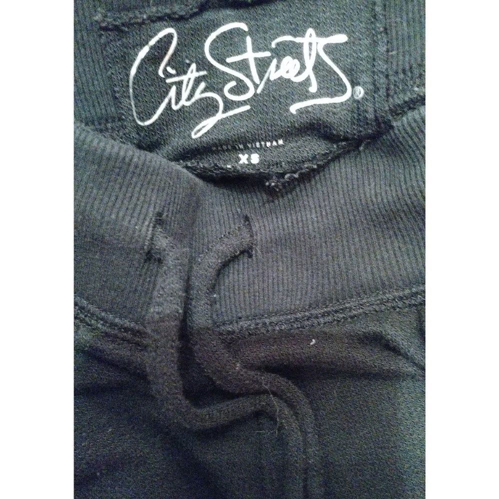 NWOT - Black Comfy Pants! - Picture 3 of 4